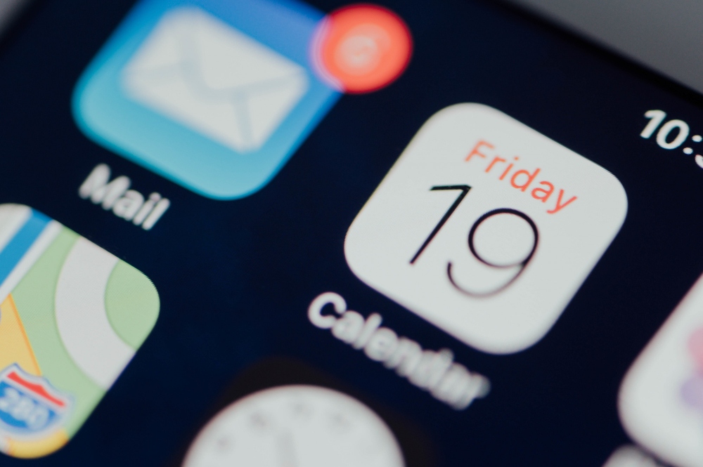 calendar app icon iphone screen close up