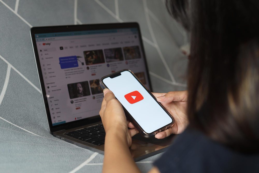 creator downloading video on mobile