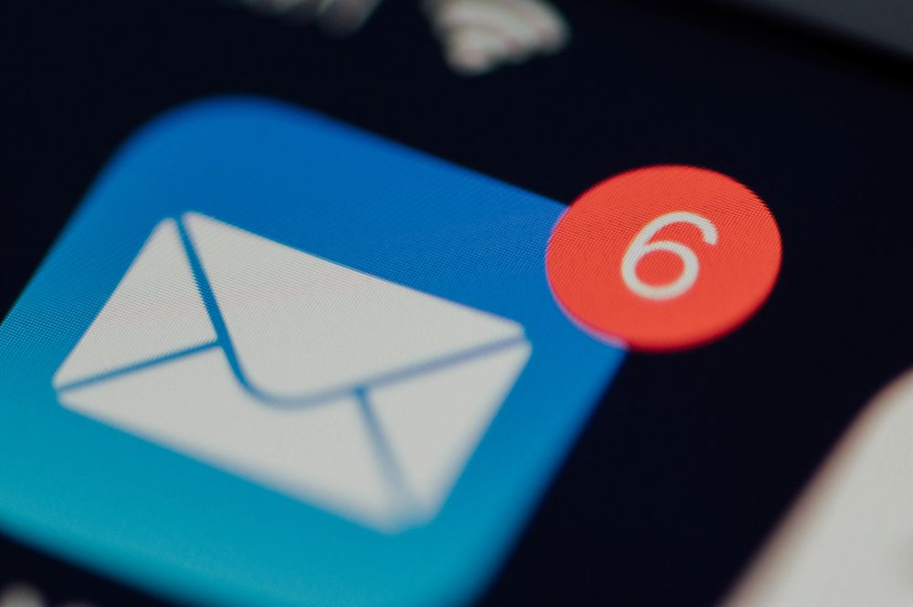 gmail icon showing six emails in inbox