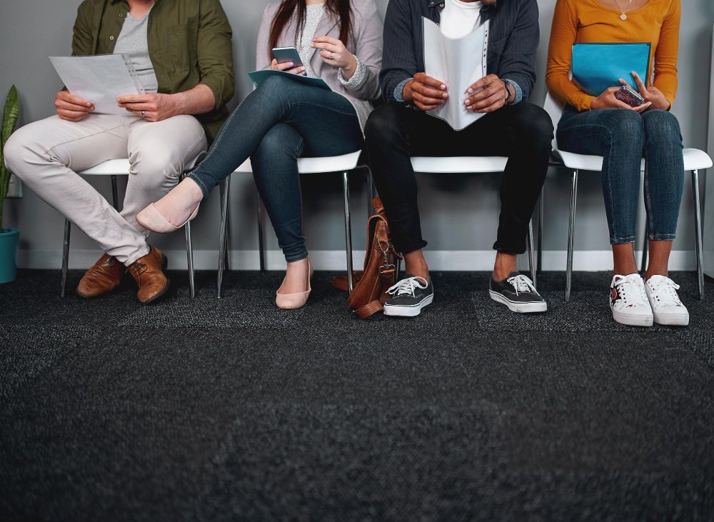 candidates preparing for interview
